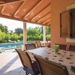 Valmonida By Interhome Labinci